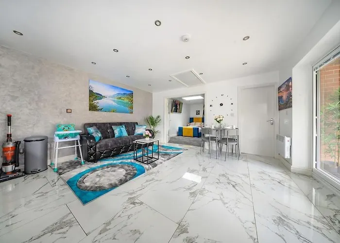 Holiday home 16fm For Your Relaxed & Cosy With Free Parking And Free Wifi